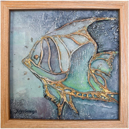 Lykke fisk 01, 22x22cm med ramme - GURSKAYA ART DANMARK